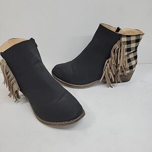 Women's Plaid Fringe Booties Size 8.5 Side Zipper Block Heel Low Rise Non Slip